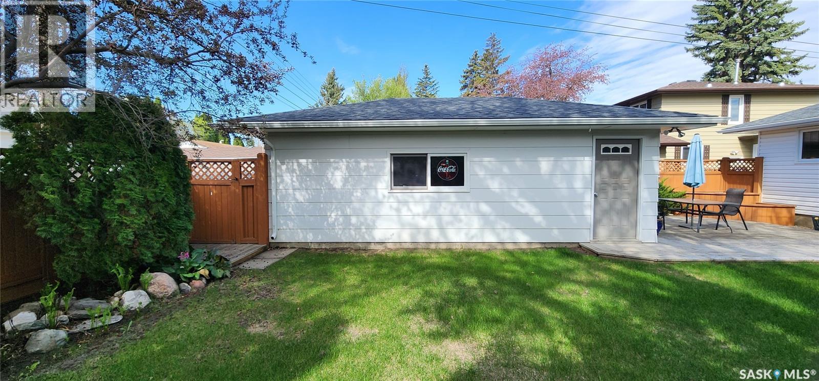 434 Ash Street E, Saskatoon, Saskatchewan  S7J 0K5 - Photo 5 - SK037253