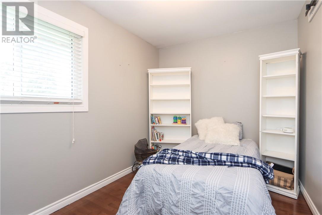 1688 Harry Street, Val Caron, Ontario  P3N 1J3 - Photo 21 - 2128130