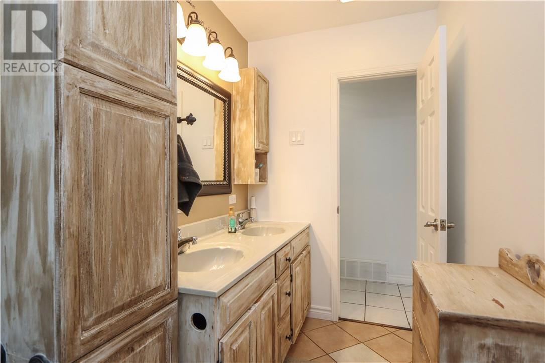 1688 Harry Street, Val Caron, Ontario  P3N 1J3 - Photo 26 - 2128130
