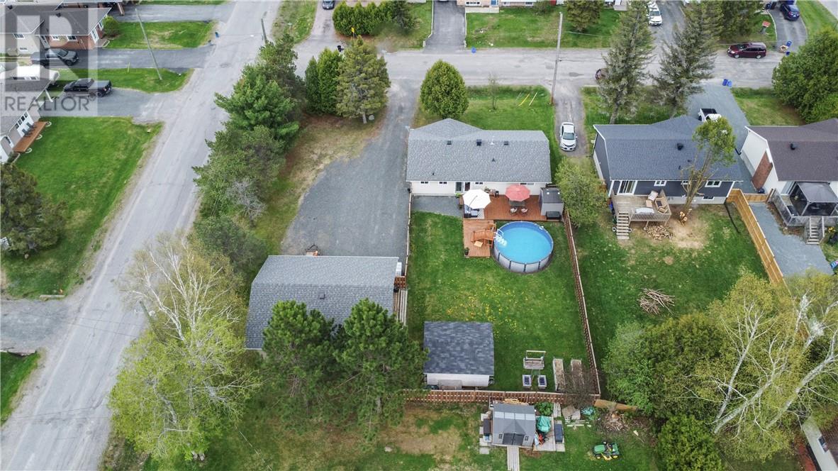 1688 Harry Street, Val Caron, Ontario  P3N 1J3 - Photo 46 - 2128130