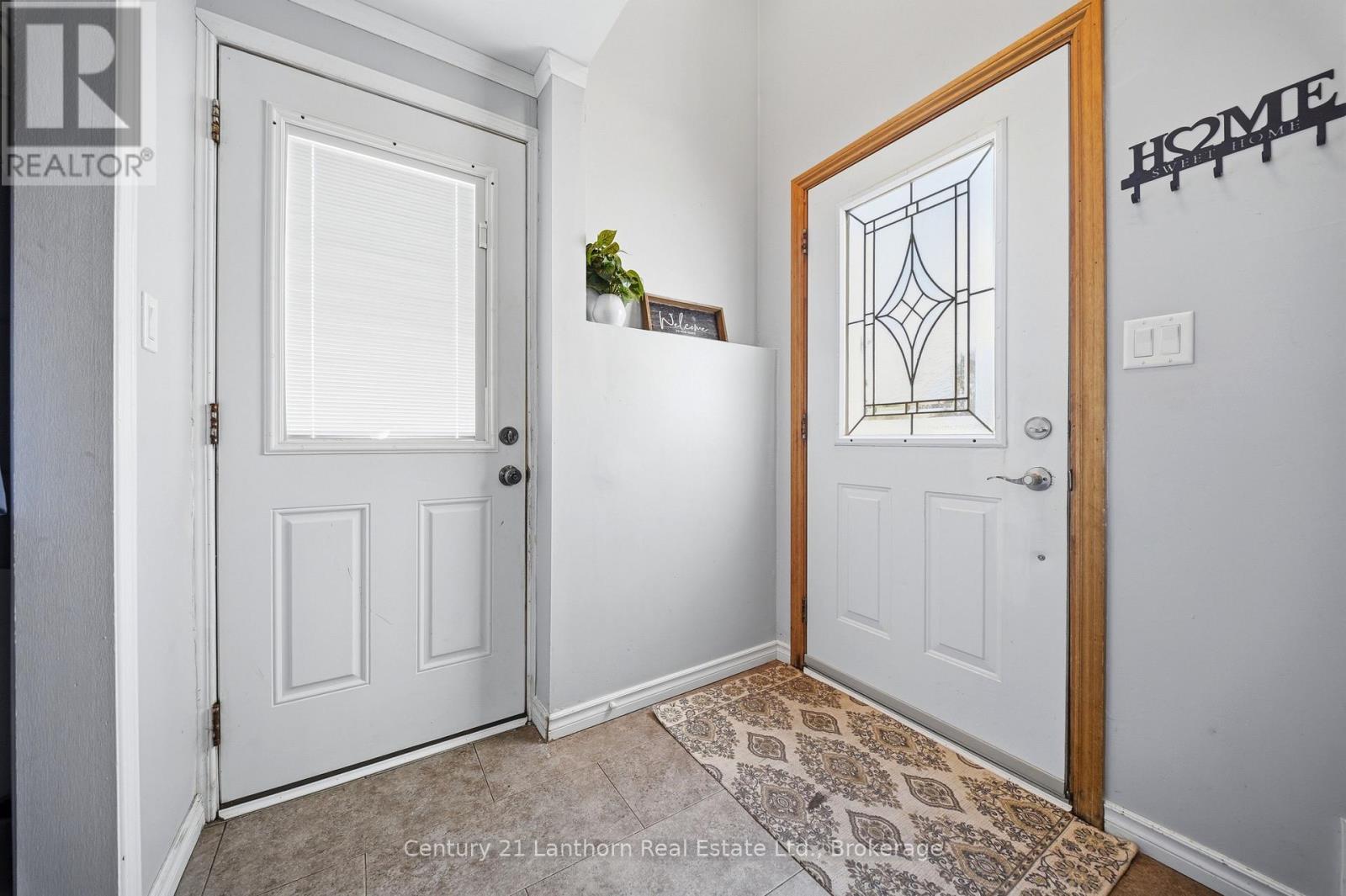 38 Alfred Street, Quinte West, Ontario  K8V 2B1 - Photo 2 - X13206686