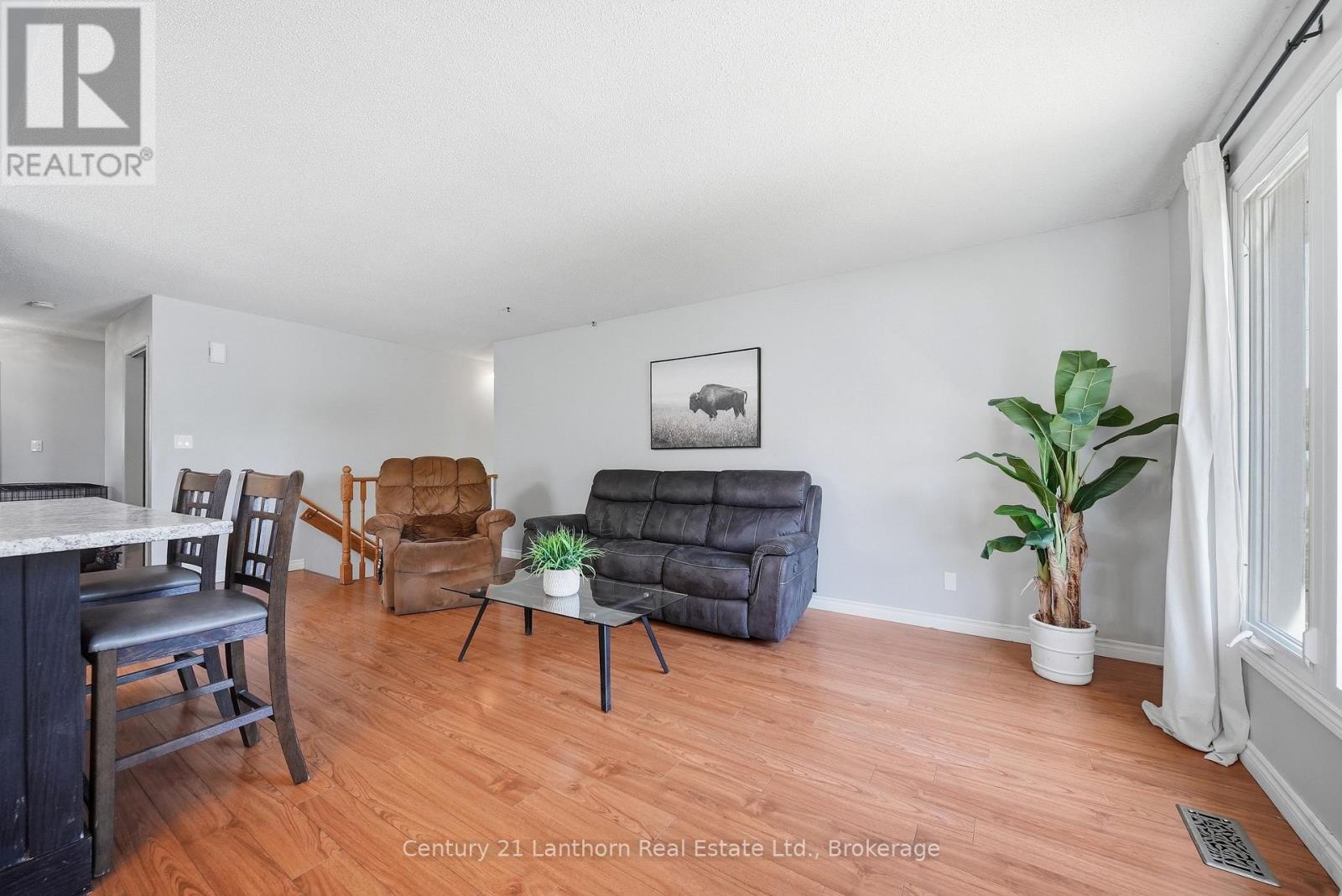 38 Alfred Street, Quinte West, Ontario  K8V 2B1 - Photo 6 - X13206686