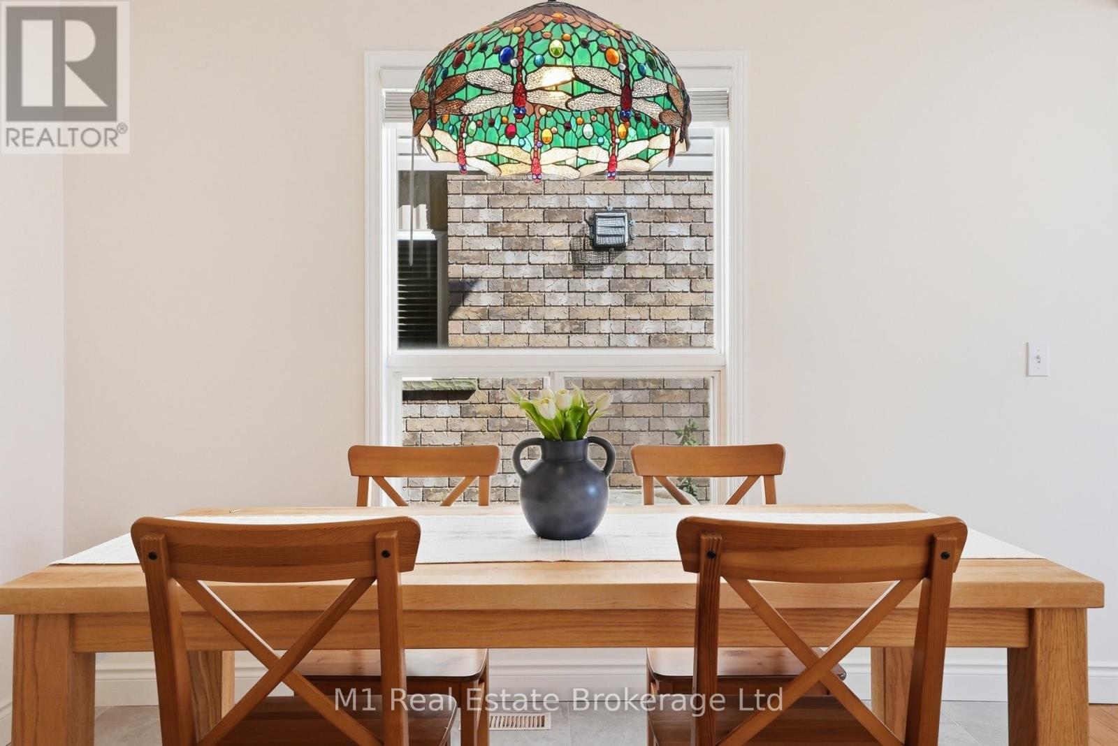 89 Mcarthur Drive, Guelph (Pineridge/westminster Woods), Ontario  N1L 1S4 - Photo 10 - X13206598
