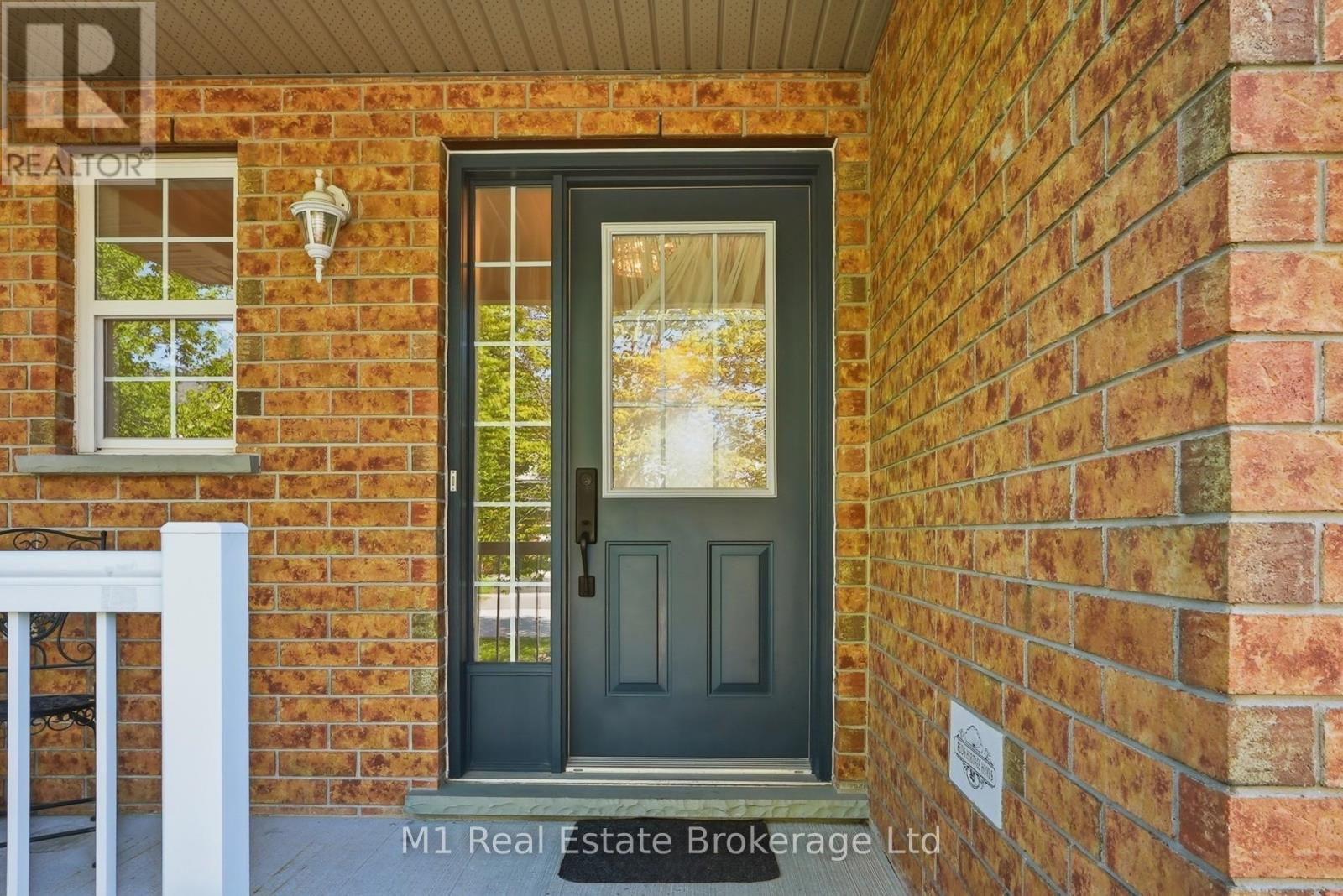 89 Mcarthur Drive, Guelph (Pineridge/westminster Woods), Ontario  N1L 1S4 - Photo 3 - X13206598