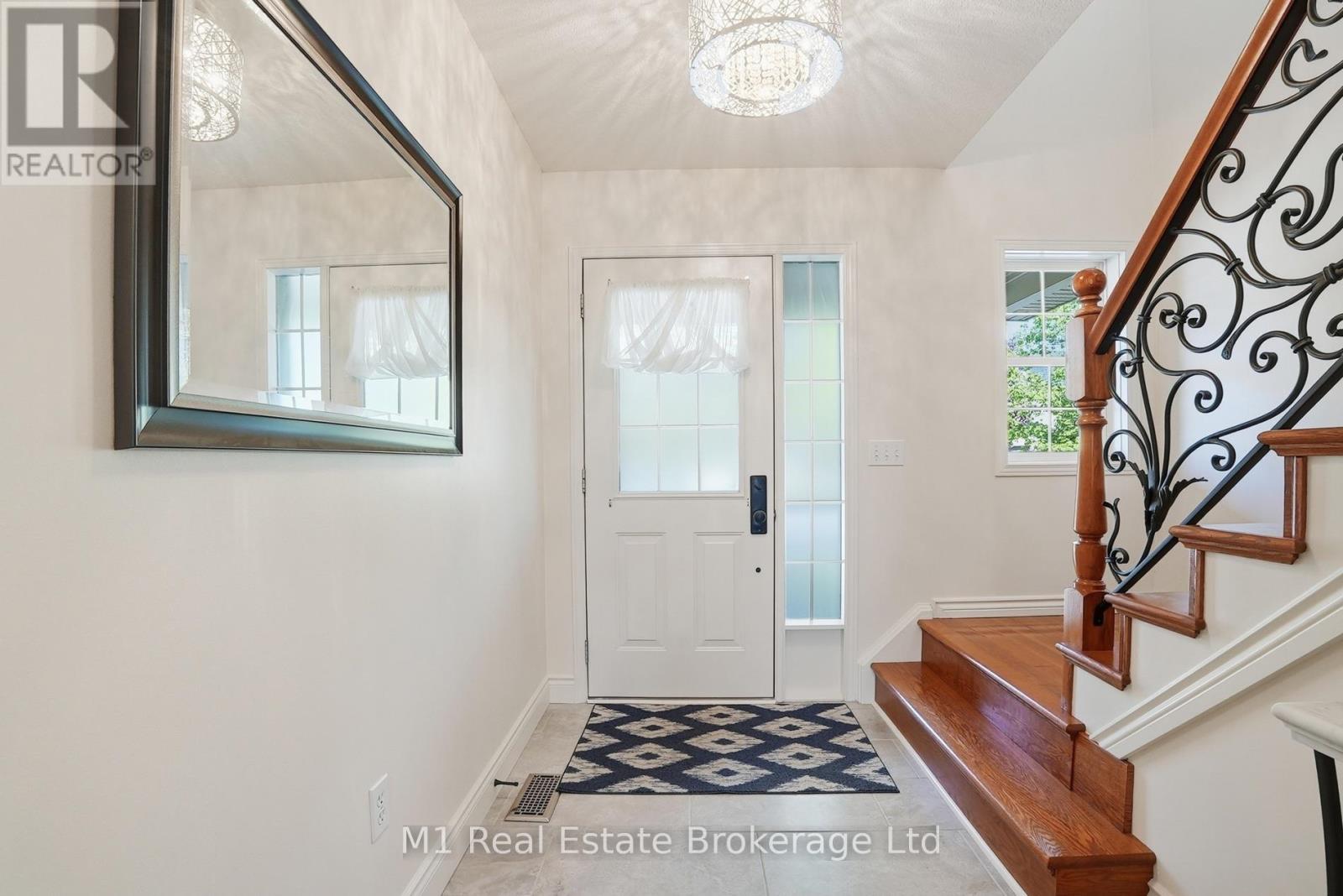 89 Mcarthur Drive, Guelph (Pineridge/westminster Woods), Ontario  N1L 1S4 - Photo 4 - X13206598