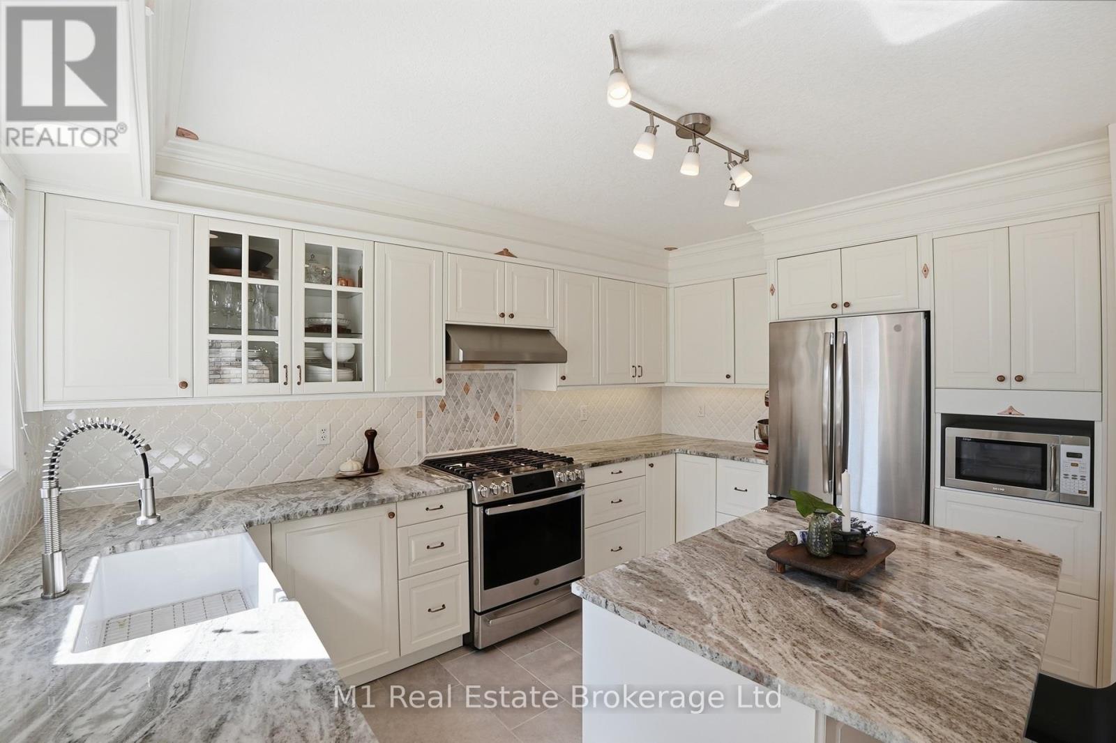 89 Mcarthur Drive, Guelph (Pineridge/westminster Woods), Ontario  N1L 1S4 - Photo 7 - X13206598