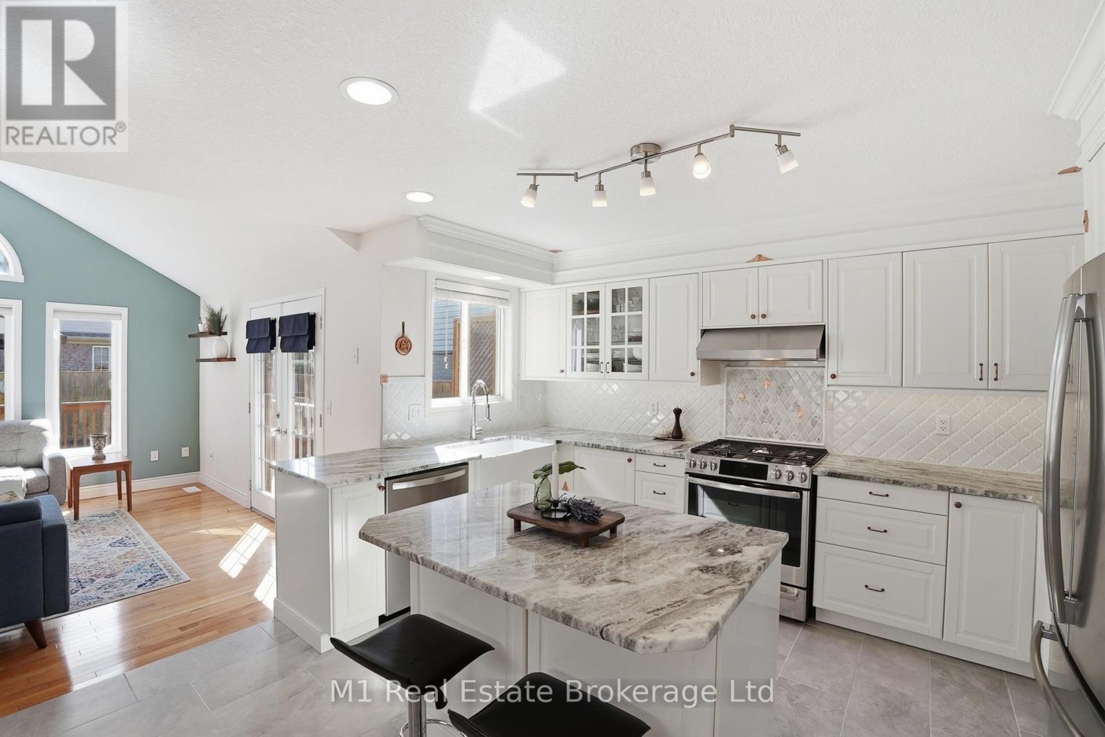 89 Mcarthur Drive, Guelph (Pineridge/westminster Woods), Ontario  N1L 1S4 - Photo 8 - X13206598