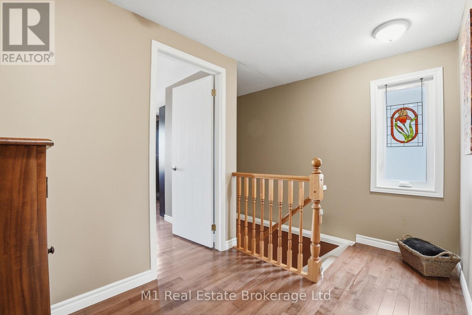 99 Teal Drive, Guelph, Ontario  N1C 1H2 - Photo 22 - X13206670