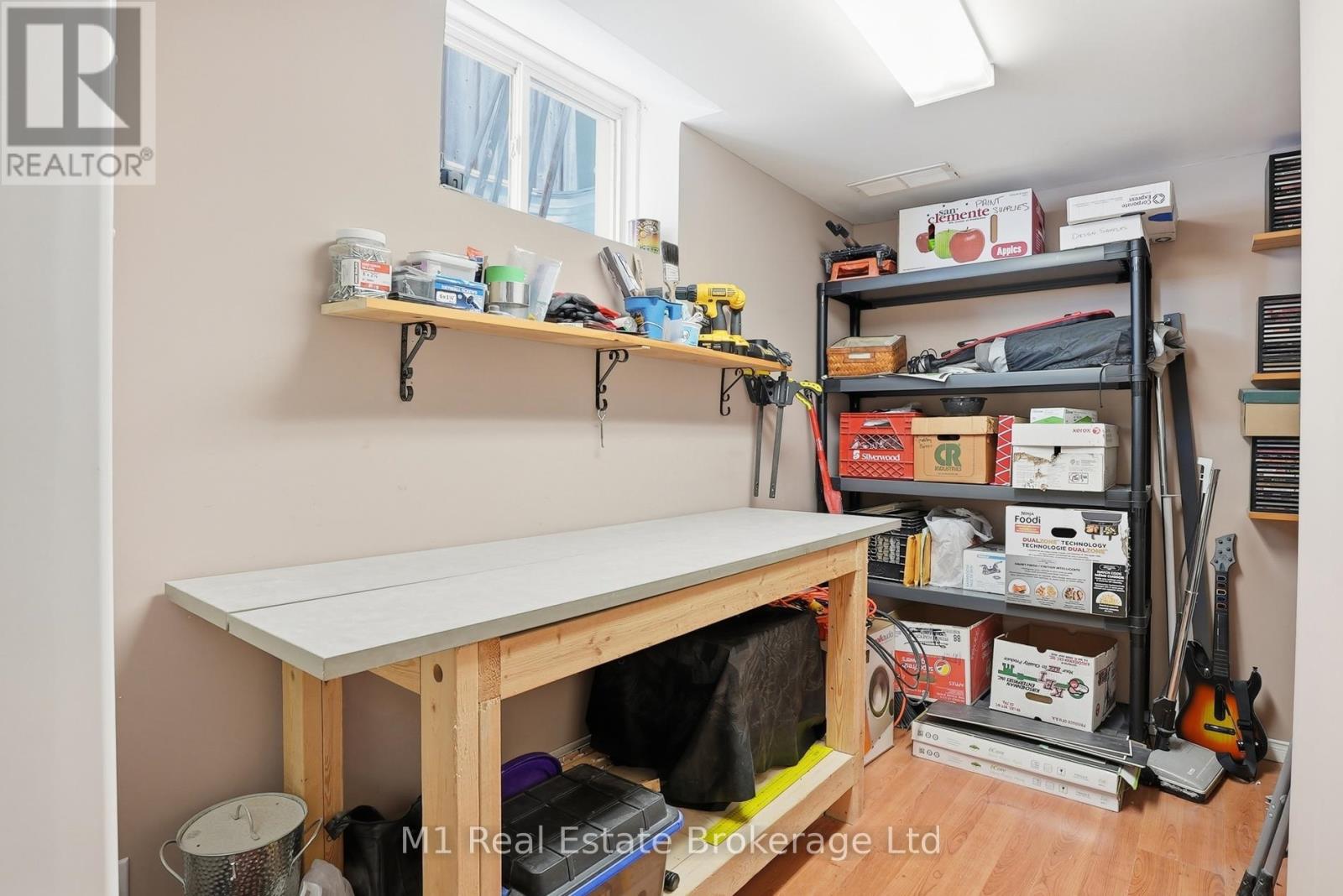 99 Teal Drive, Guelph, Ontario  N1C 1H2 - Photo 38 - X13206670