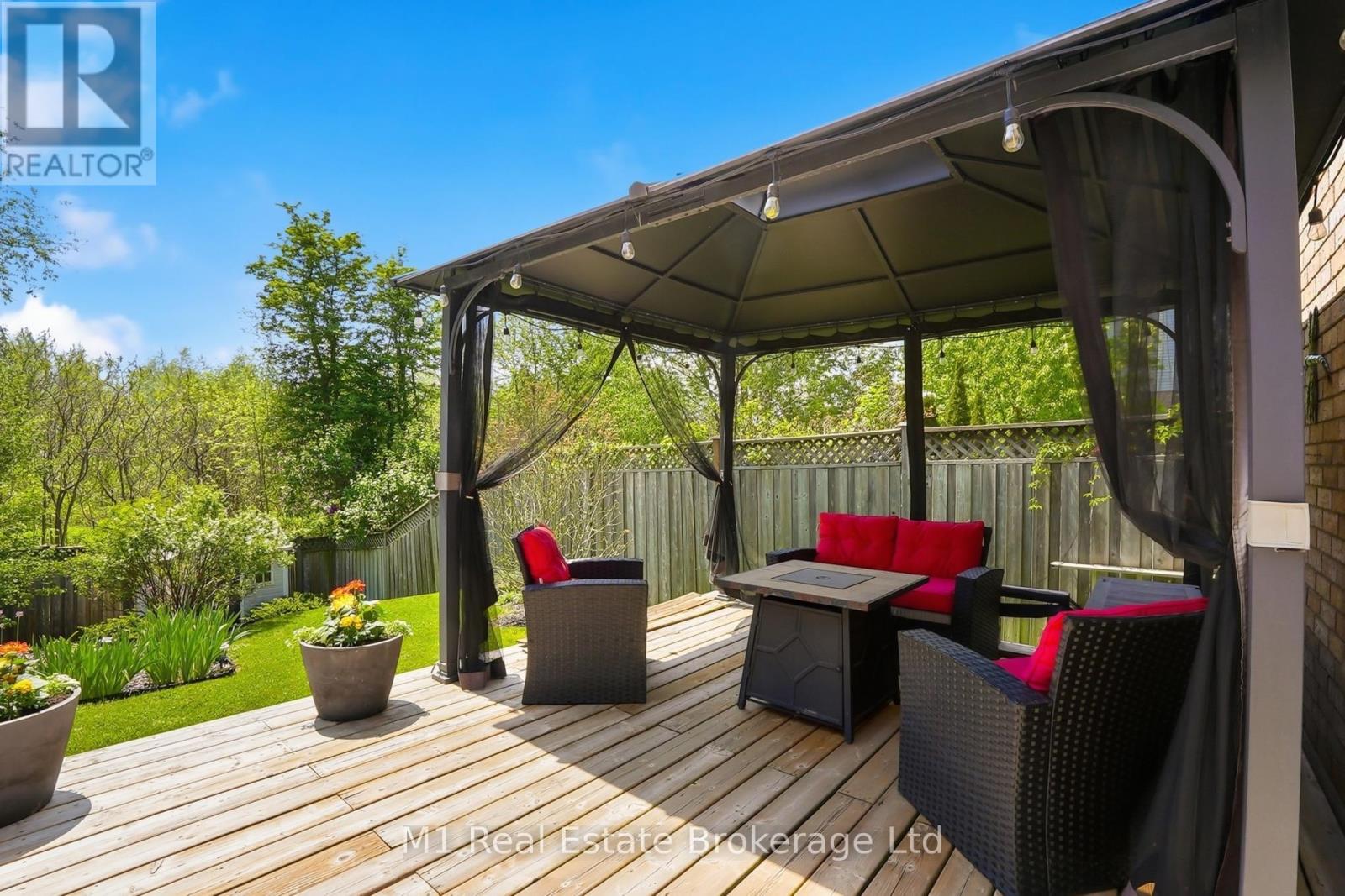 99 Teal Drive, Guelph, Ontario  N1C 1H2 - Photo 39 - X13206670