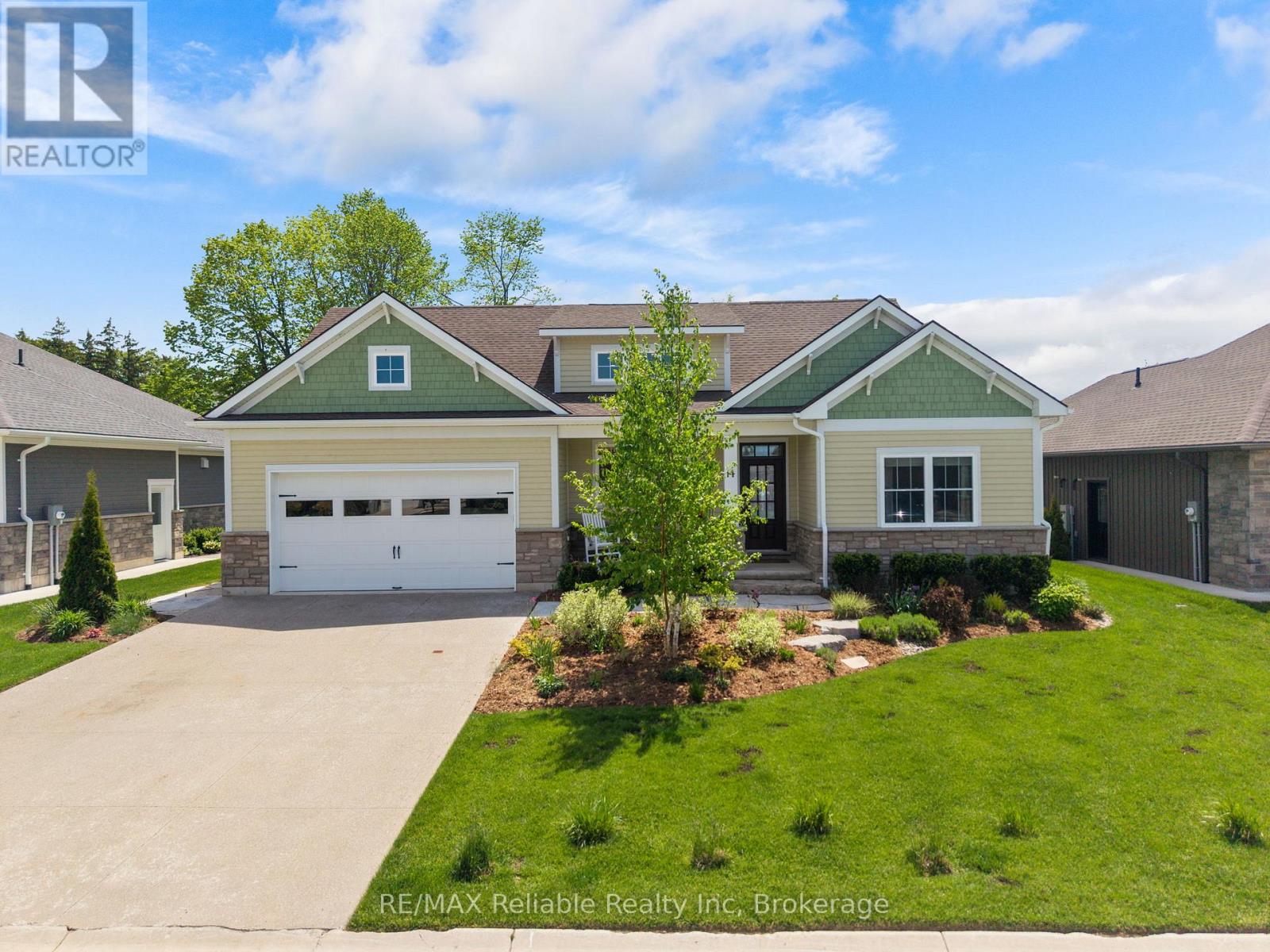 14 THIMBLEWEED DRIVE, Bluewater, Ontario