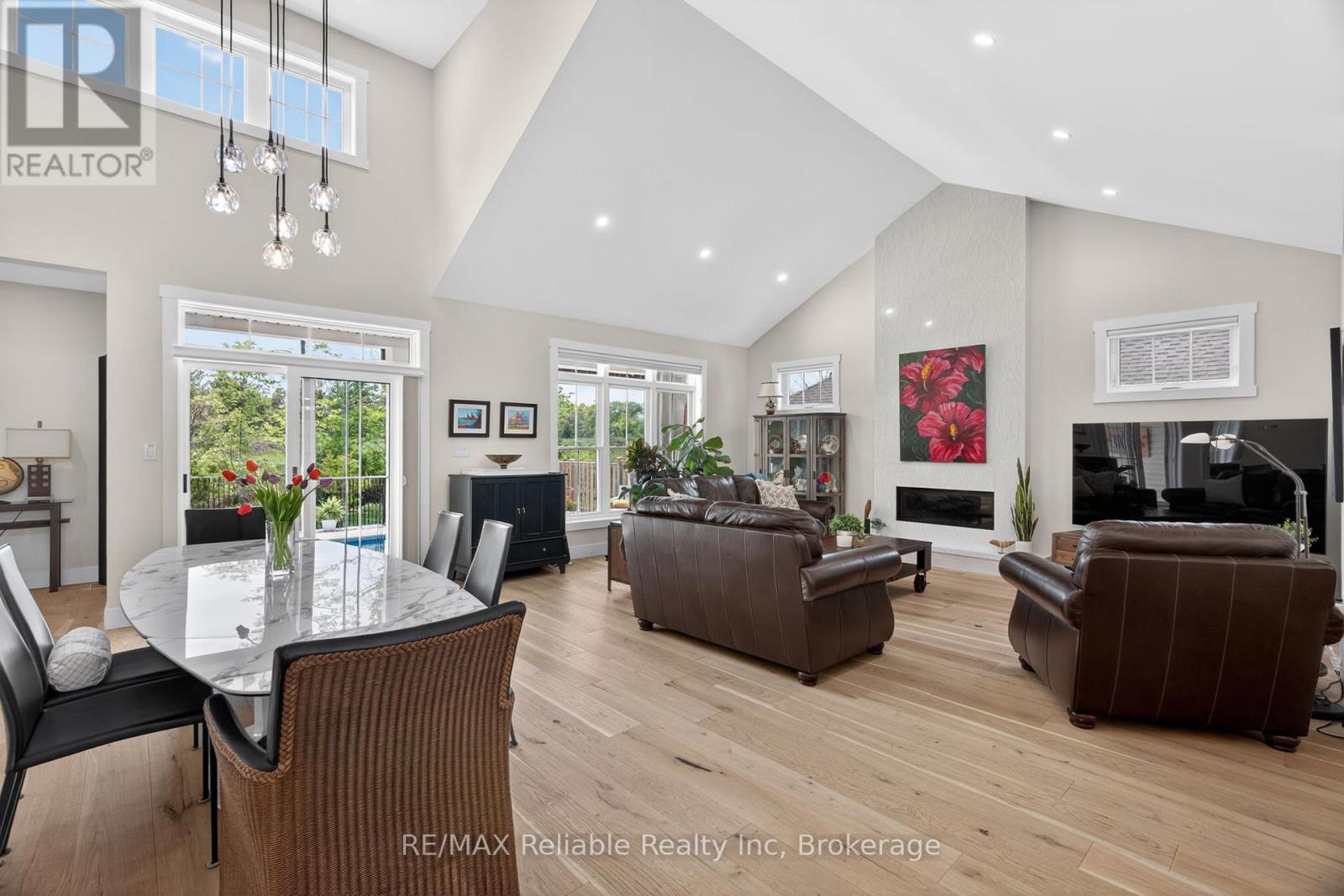 14 Thimbleweed Drive, Bluewater, Ontario  N0M 1G0 - Photo 15 - X13206694