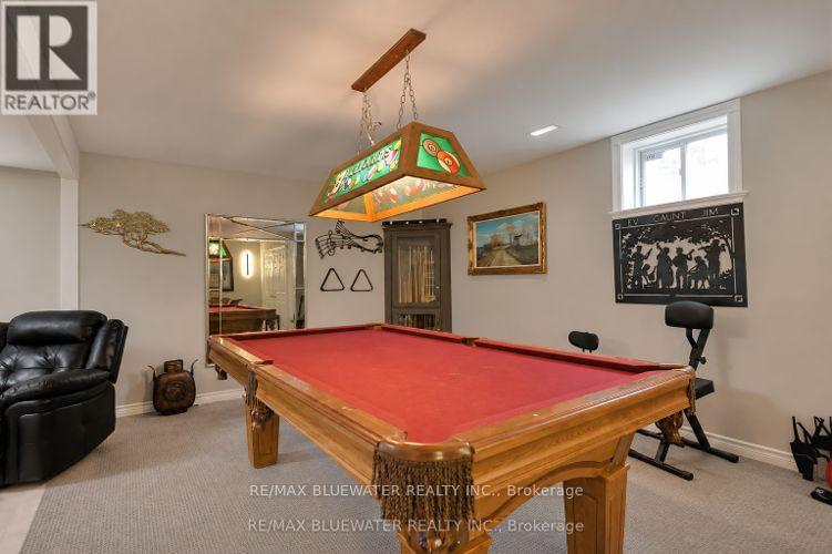 10419 Pinetree Drive, Lambton Shores (Grand Bend), Ontario  N0M 1T0 - Photo 39 - X13202308
