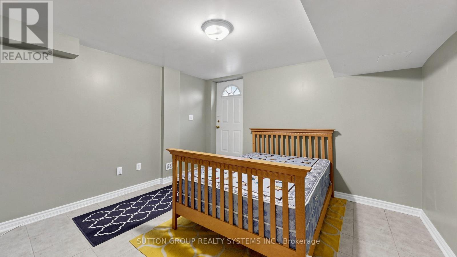 2138 Eglinton Avenue W, Toronto, Ontario  M6E 2K8 - Photo 22 - W13082198