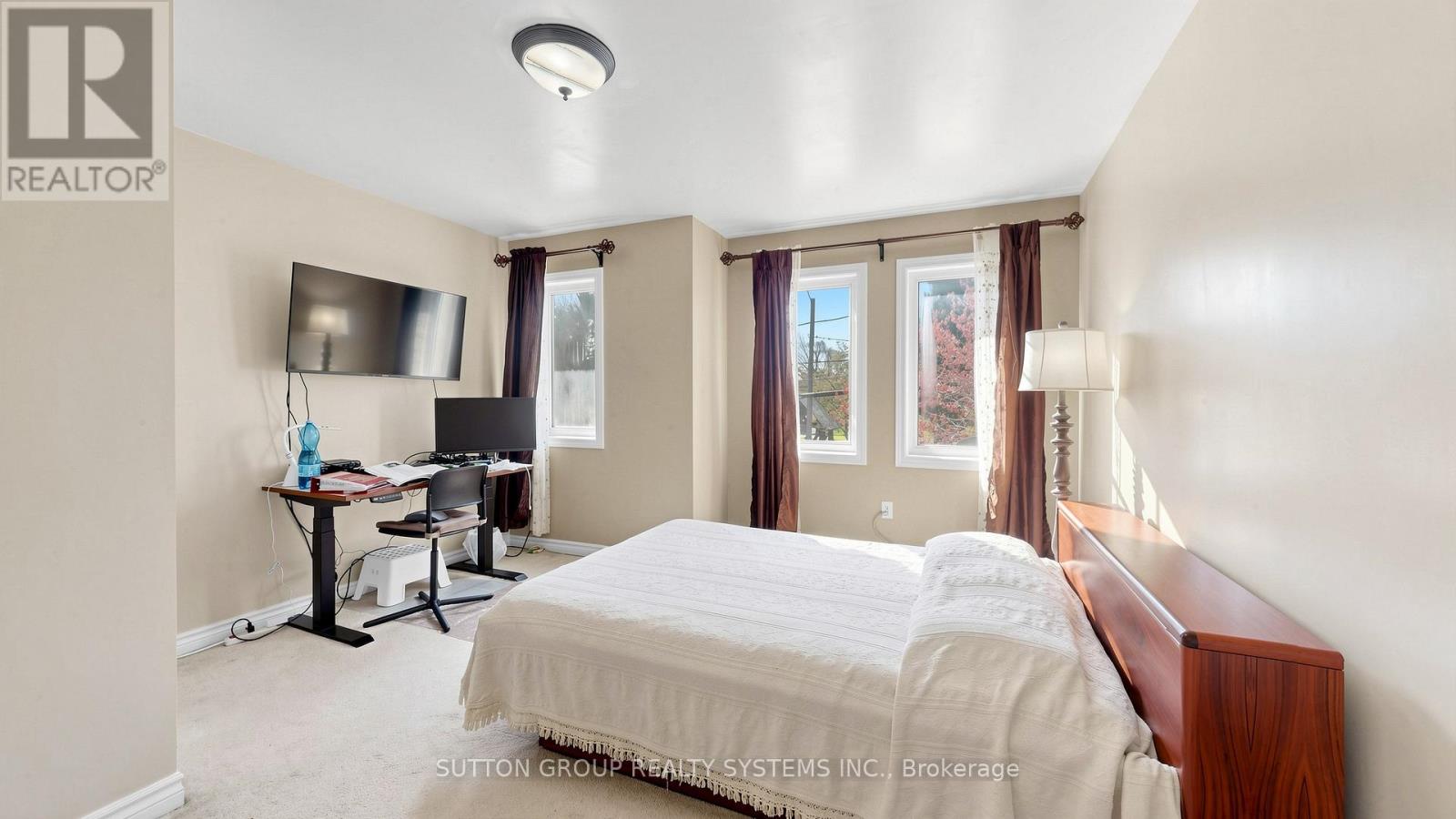2138 Eglinton Avenue W, Toronto, Ontario  M6E 2K8 - Photo 15 - W13082198