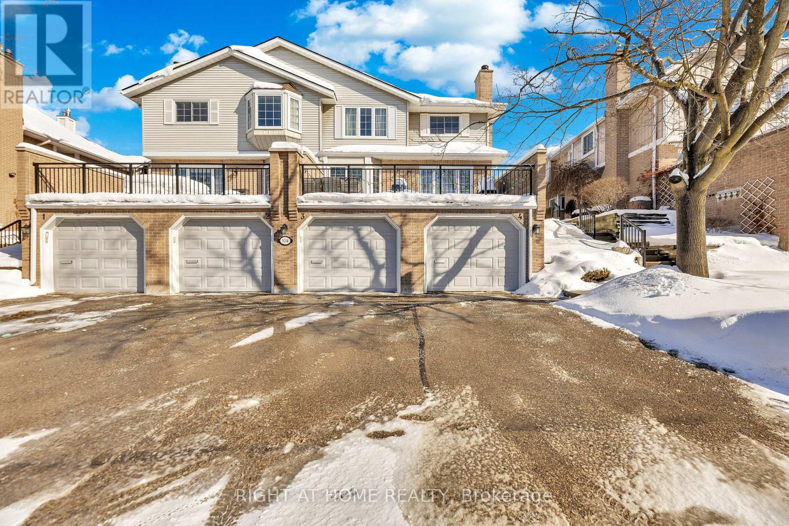 3 - 104 Woodlawn Road E, Guelph, Ontario  N1E 1B7 - Photo 3 - X13033820