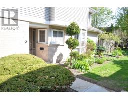 3 - 104 WOODLAWN ROAD E, Guelph, Ontario