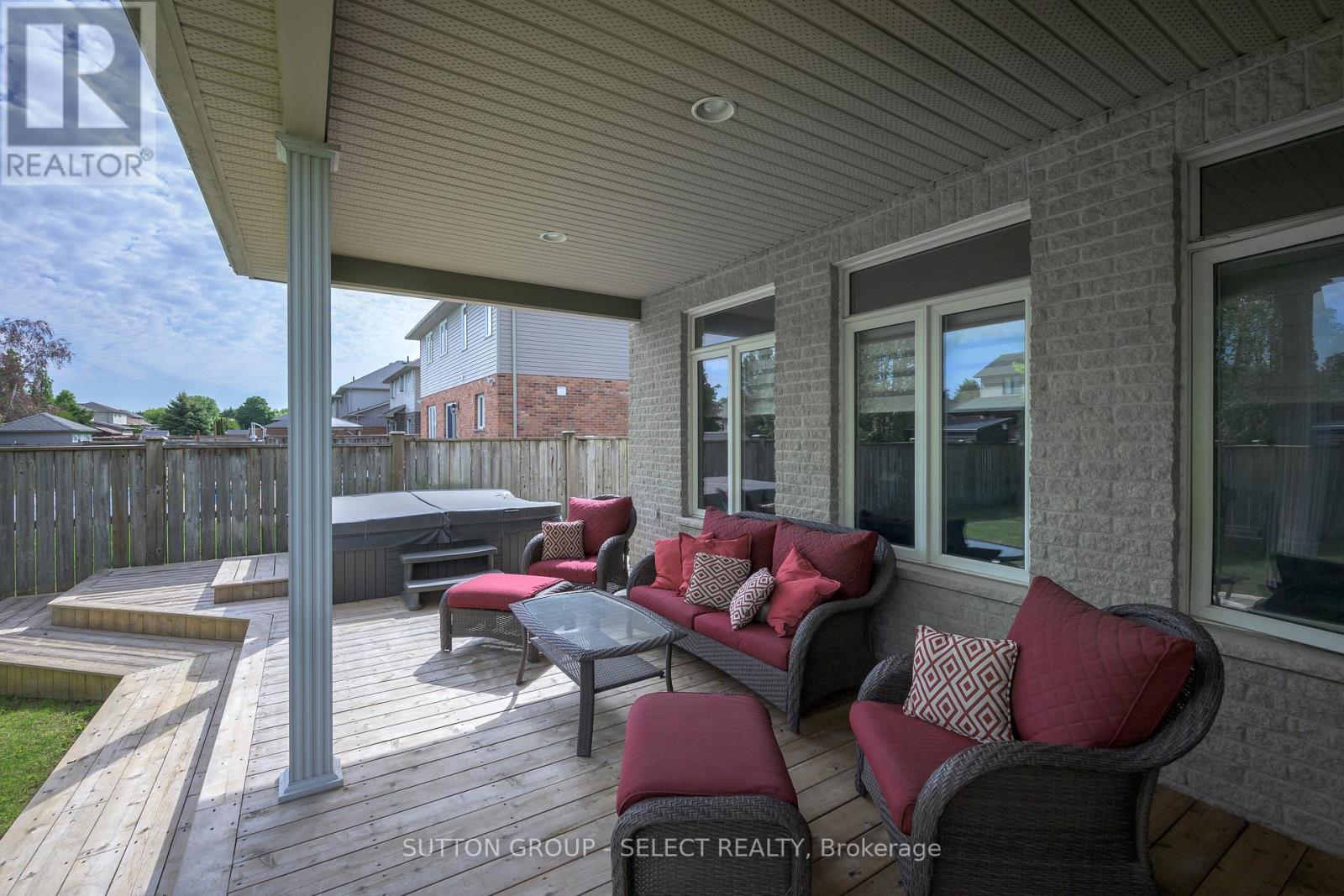 220 Boyd Boulevard, Zorra (Thamesford), Ontario  N0M 2M0 - Photo 11 - X13206754
