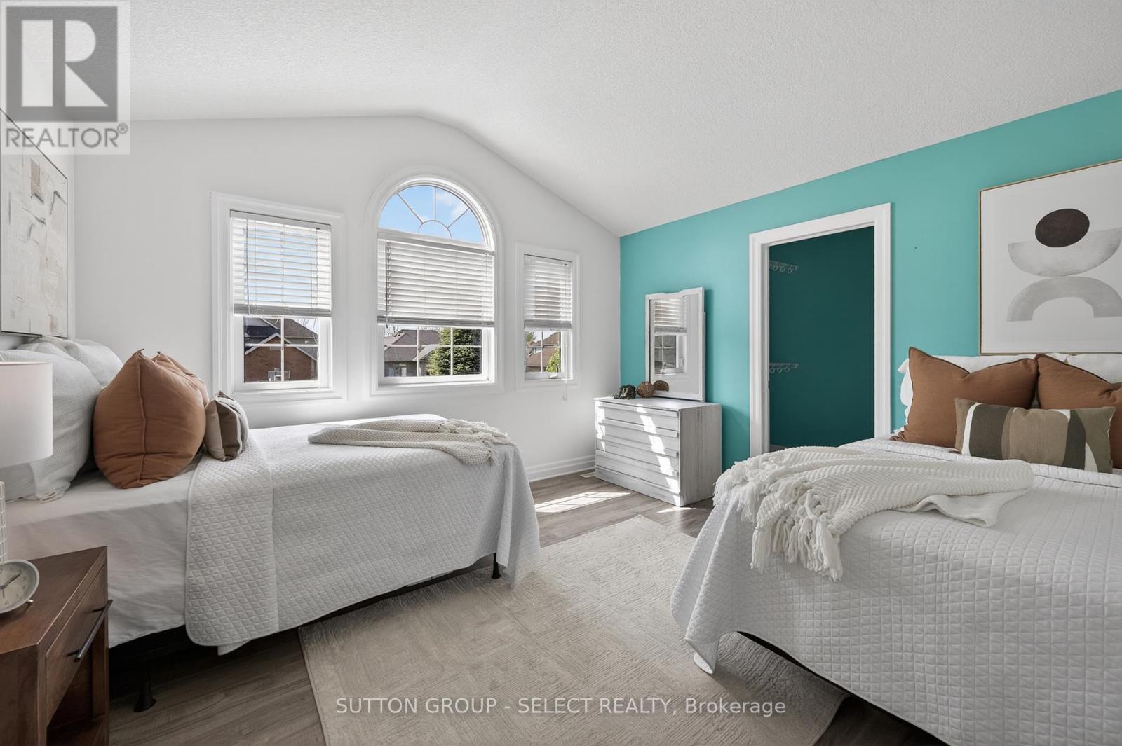 220 Boyd Boulevard, Zorra (Thamesford), Ontario  N0M 2M0 - Photo 32 - X13206754