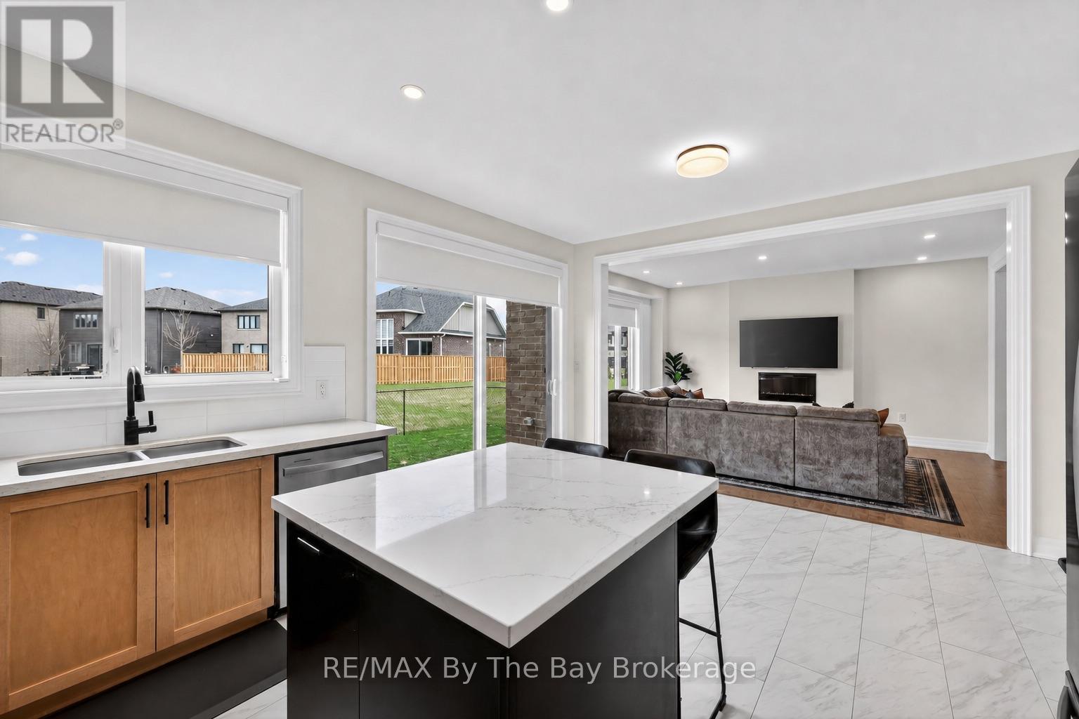167 Rosanne Circle, Wasaga Beach, Ontario  L9Z 0N1 - Photo 13 - S13206746
