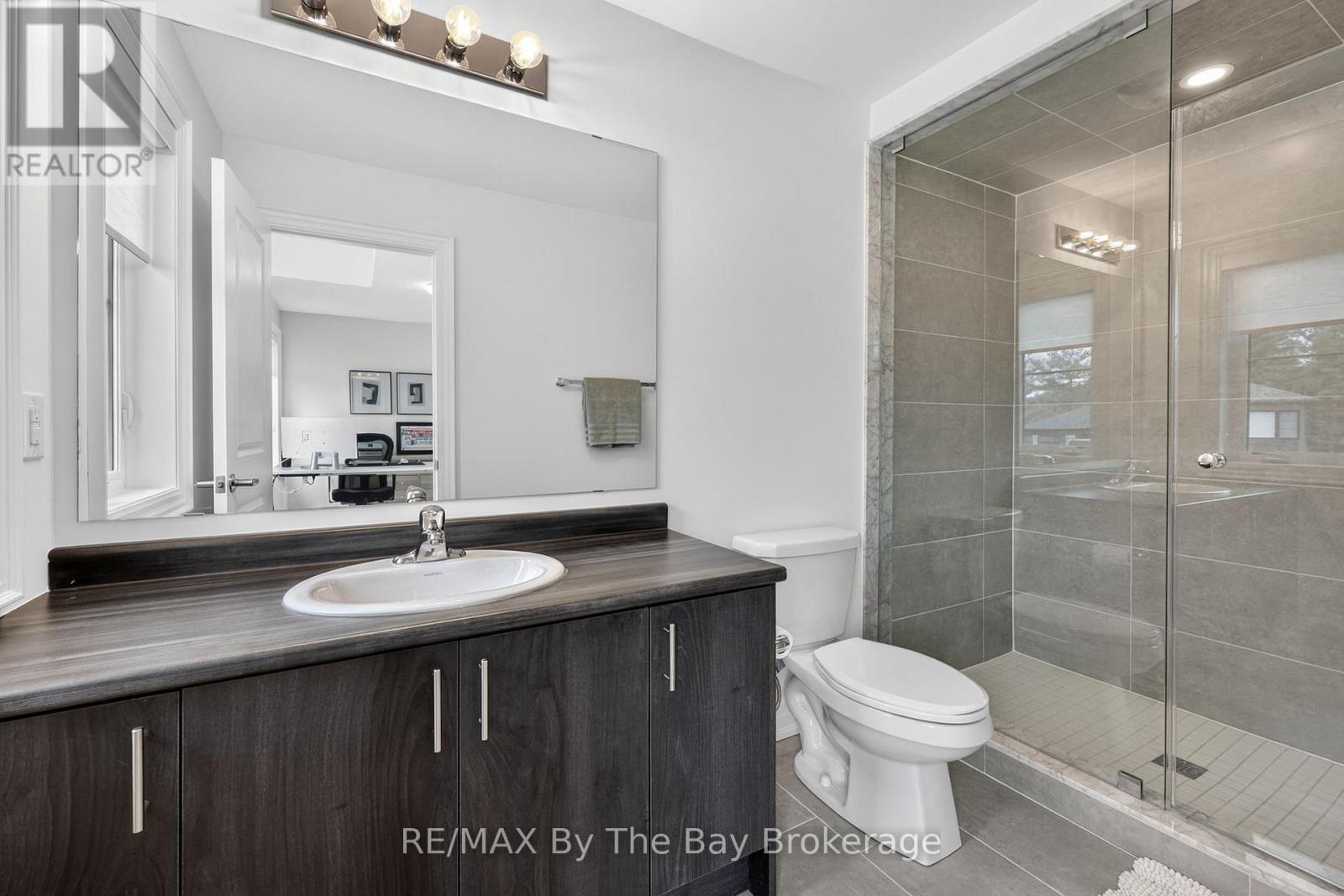 167 Rosanne Circle, Wasaga Beach, Ontario  L9Z 0N1 - Photo 34 - S13206746