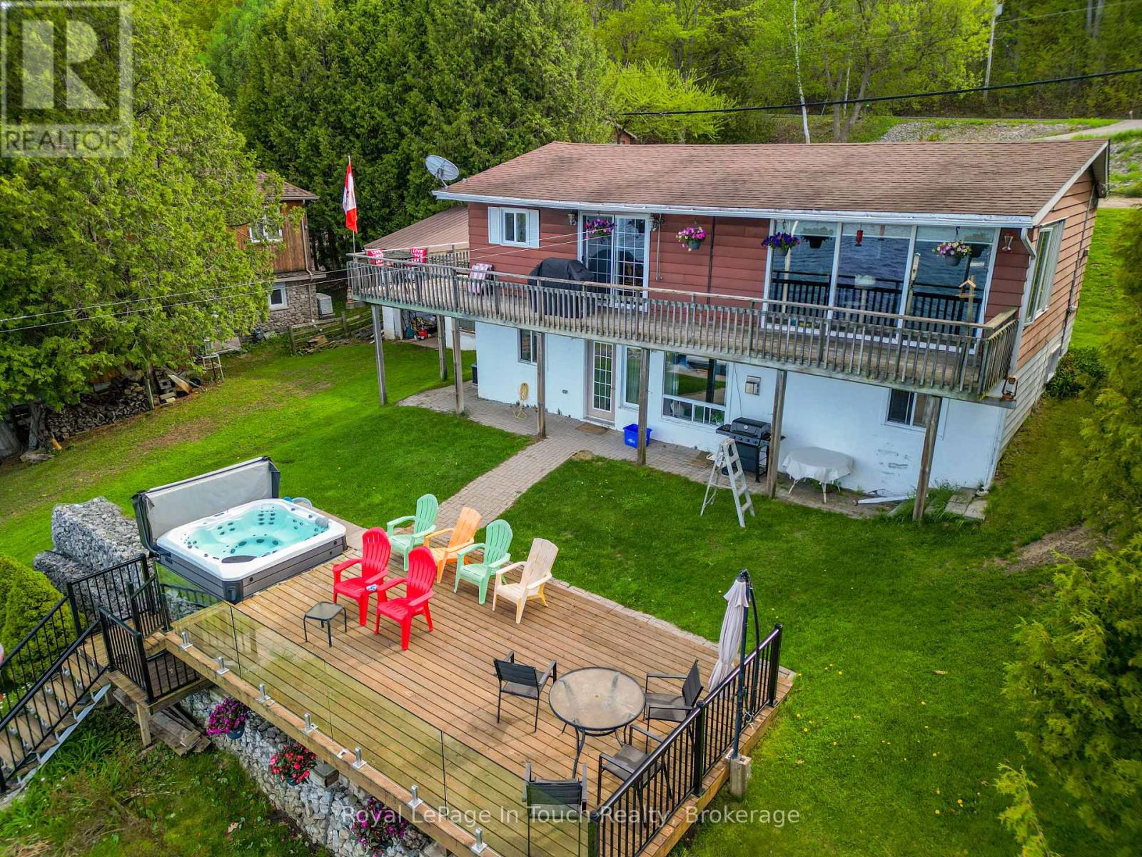 441 Champlain Road, Penetanguishene, Ontario  L9M 1S5 - Photo 5 - S13206752