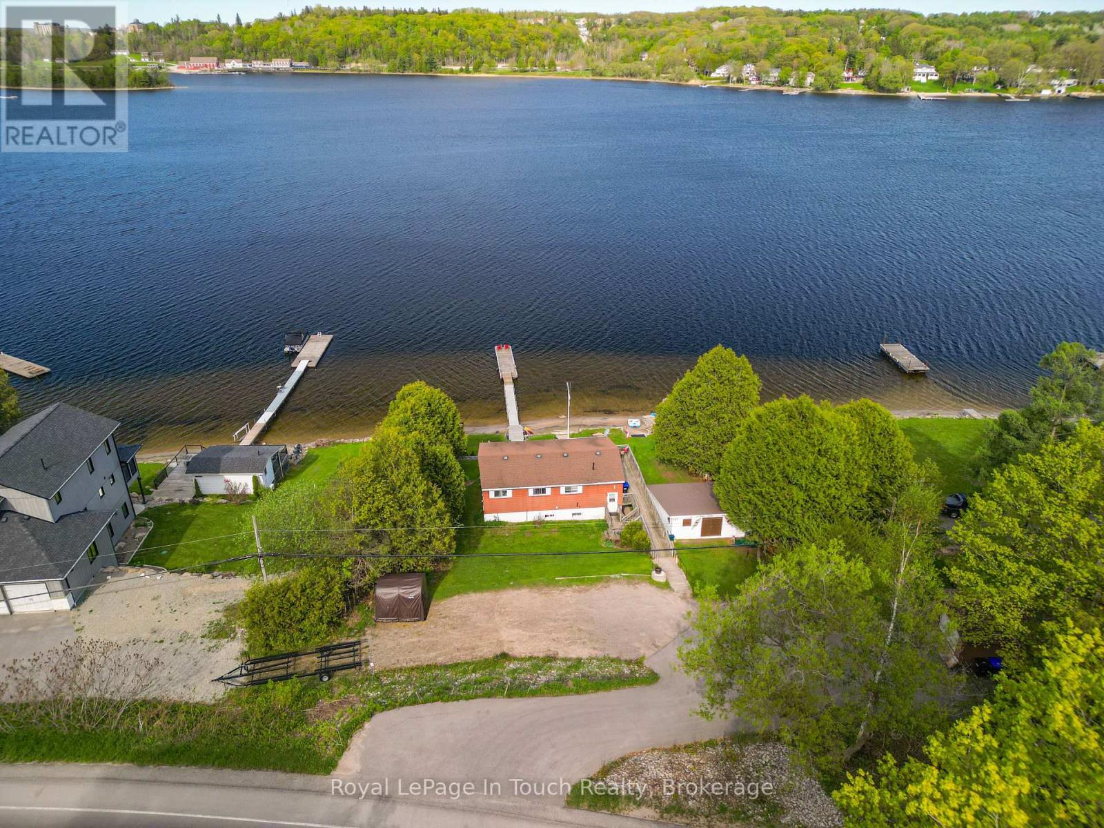 441 Champlain Road, Penetanguishene, Ontario  L9M 1S5 - Photo 9 - S13206752