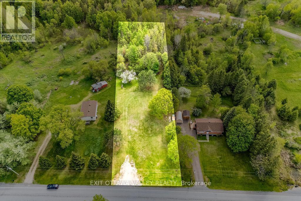 00 MINEVIEW ROAD, Whitewater Region, Ontario