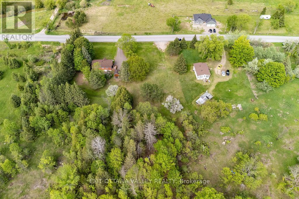 00 Mineview Road, Whitewater Region, Ontario  K0J 1Y0 - Photo 12 - X13206734
