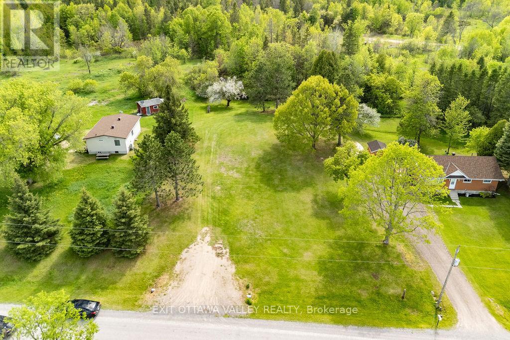 00 Mineview Road, Whitewater Region, Ontario  K0J 1Y0 - Photo 16 - X13206734