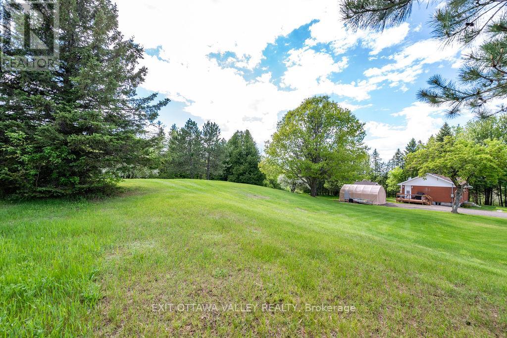 00 Mineview Road, Whitewater Region, Ontario  K0J 1Y0 - Photo 30 - X13206734