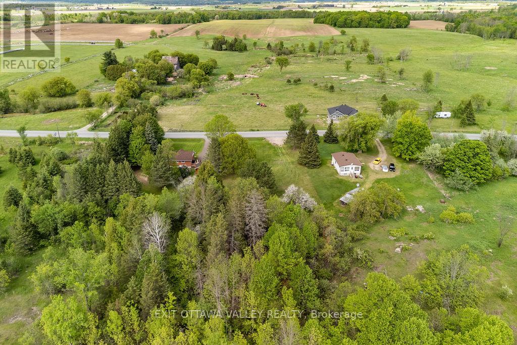 00 Mineview Road, Whitewater Region, Ontario  K0J 1Y0 - Photo 9 - X13206734
