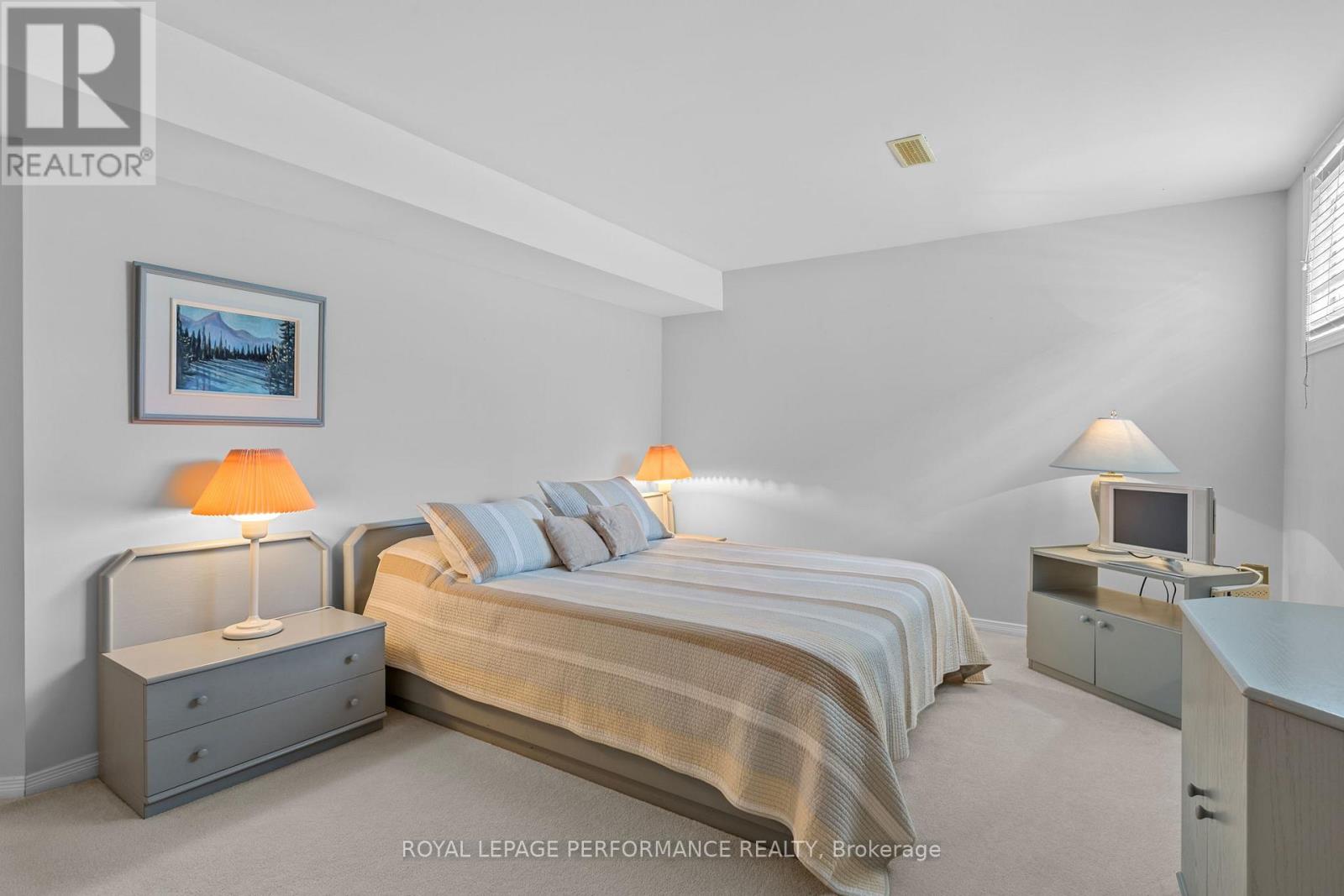 7 Roseglen Private, Ottawa, Ontario  K1H 1B5 - Photo 32 - X13206726