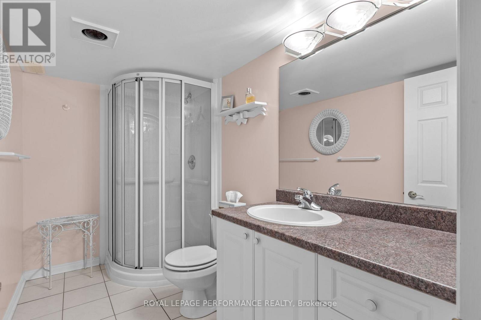 7 Roseglen Private, Ottawa, Ontario  K1H 1B5 - Photo 33 - X13206726