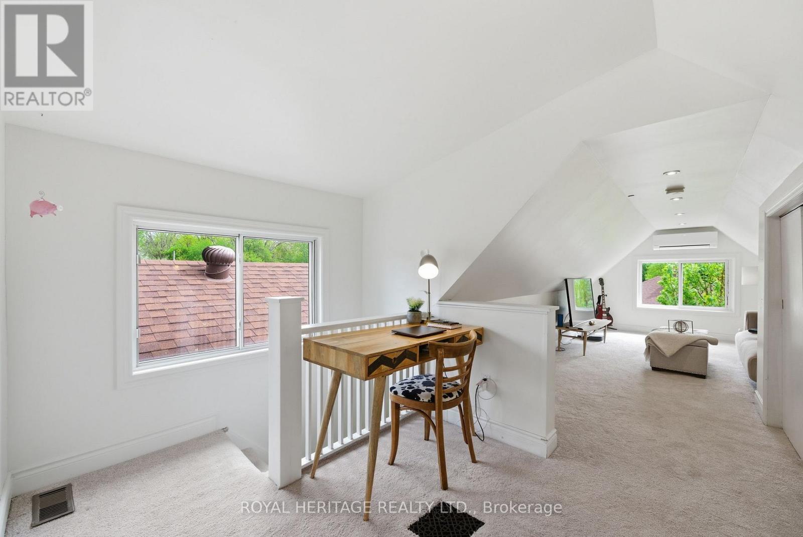 268 Hiawatha Road, Toronto, Ontario  M4L 2Y4 - Photo 21 - E13206748
