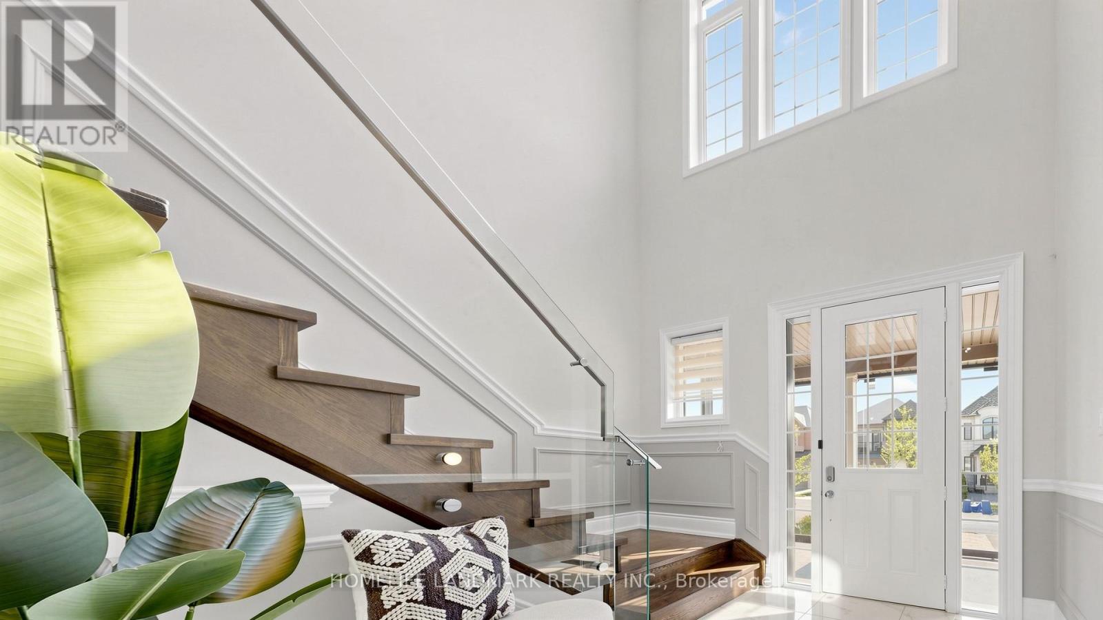 25 Cannes Avenue, Vaughan, Ontario  L4H 4P5 - Photo 4 - N13206594