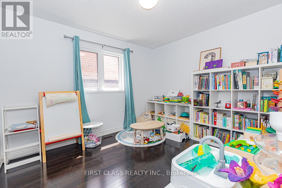 137 Jonas Millway, Whitchurch-Stouffville, Ontario  L4A 0M9 - Photo 16 - N13206698