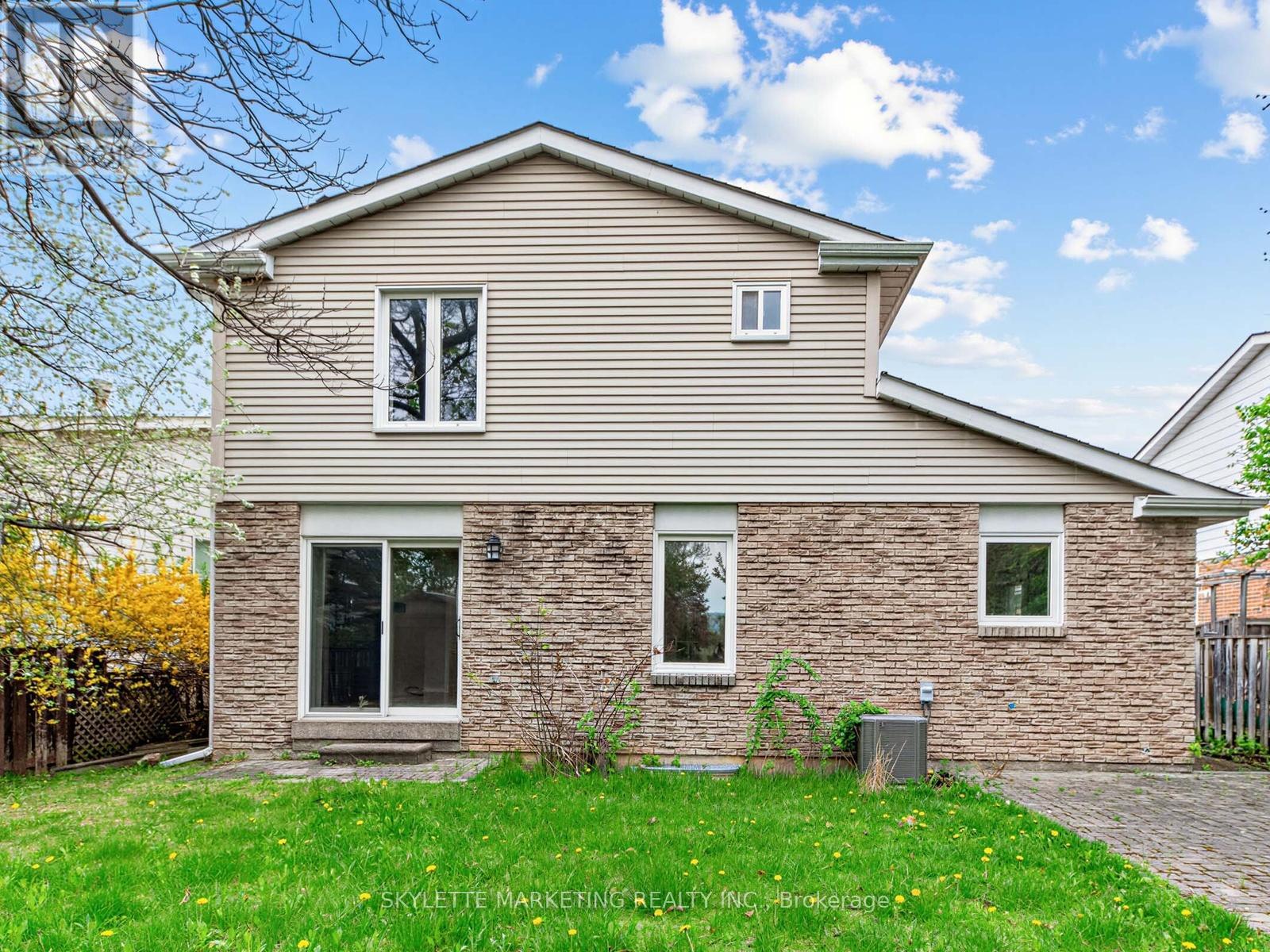 23 Willowbrook Road, Markham, Ontario  L3T 4V7 - Photo 16 - N13206718