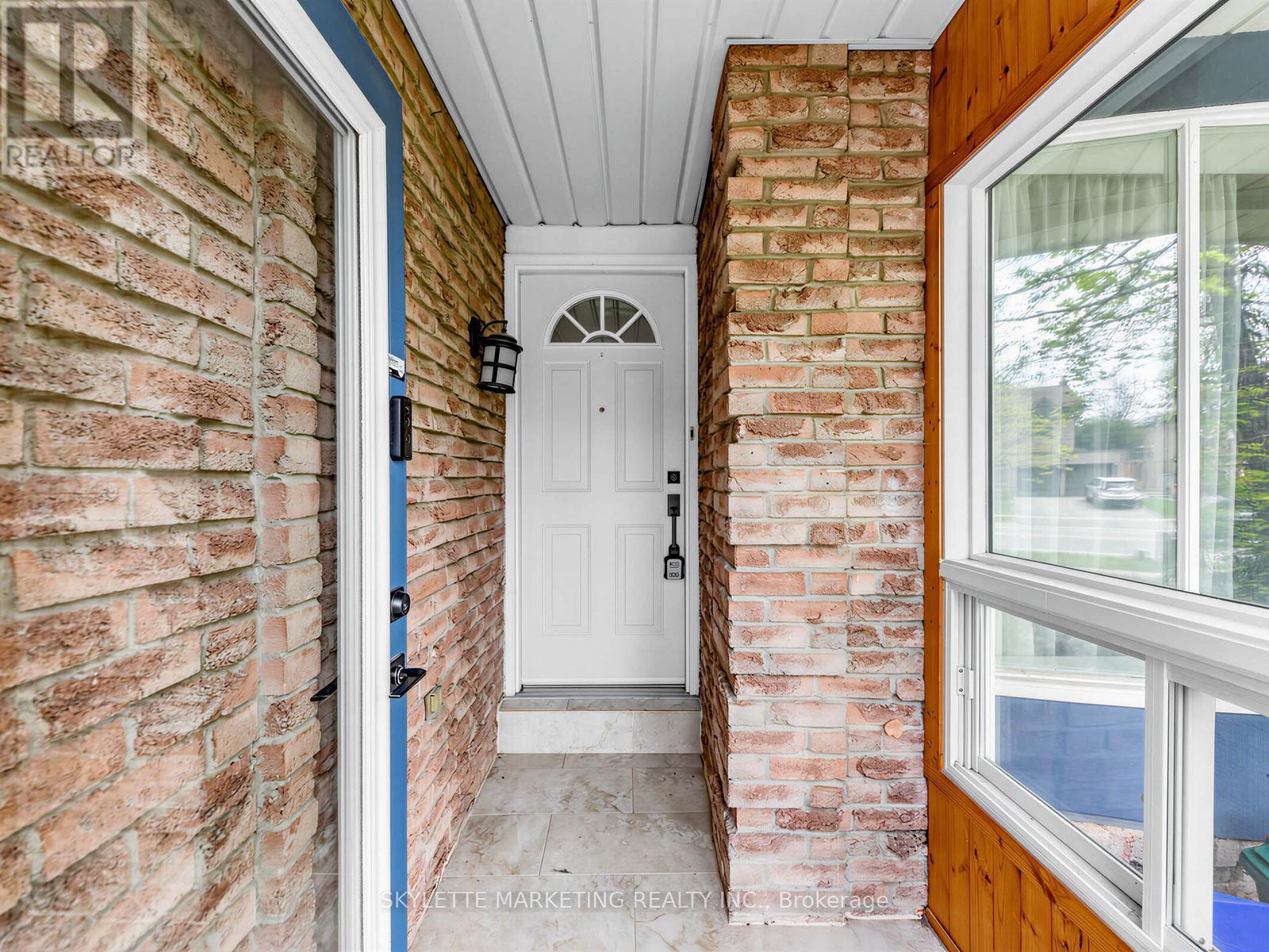 23 Willowbrook Road, Markham, Ontario  L3T 4V7 - Photo 19 - N13206718