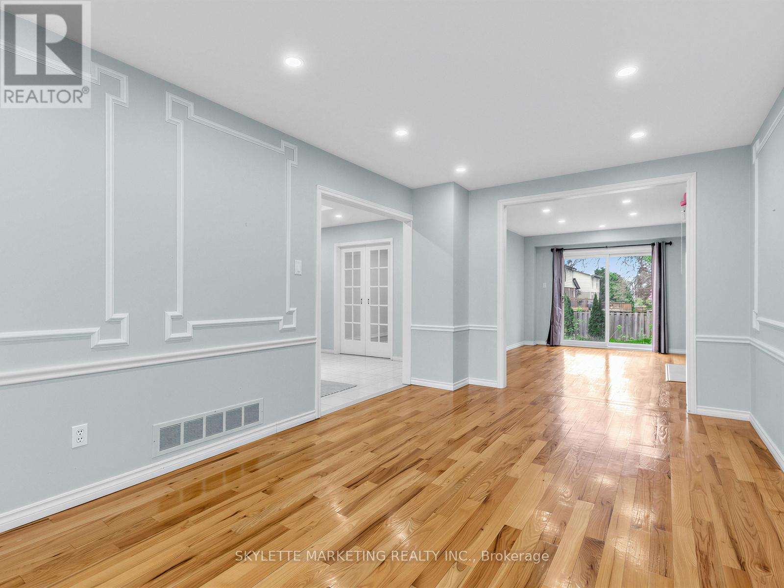 23 Willowbrook Road, Markham, Ontario  L3T 4V7 - Photo 5 - N13206718