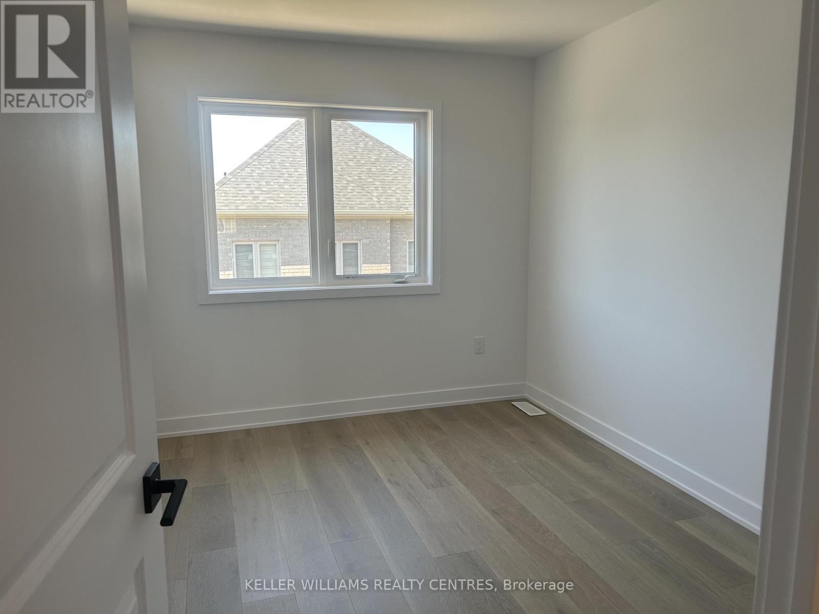 22 Mcaush Street, Barrie, Ontario  L9J 0V6 - Photo 17 - S13206708