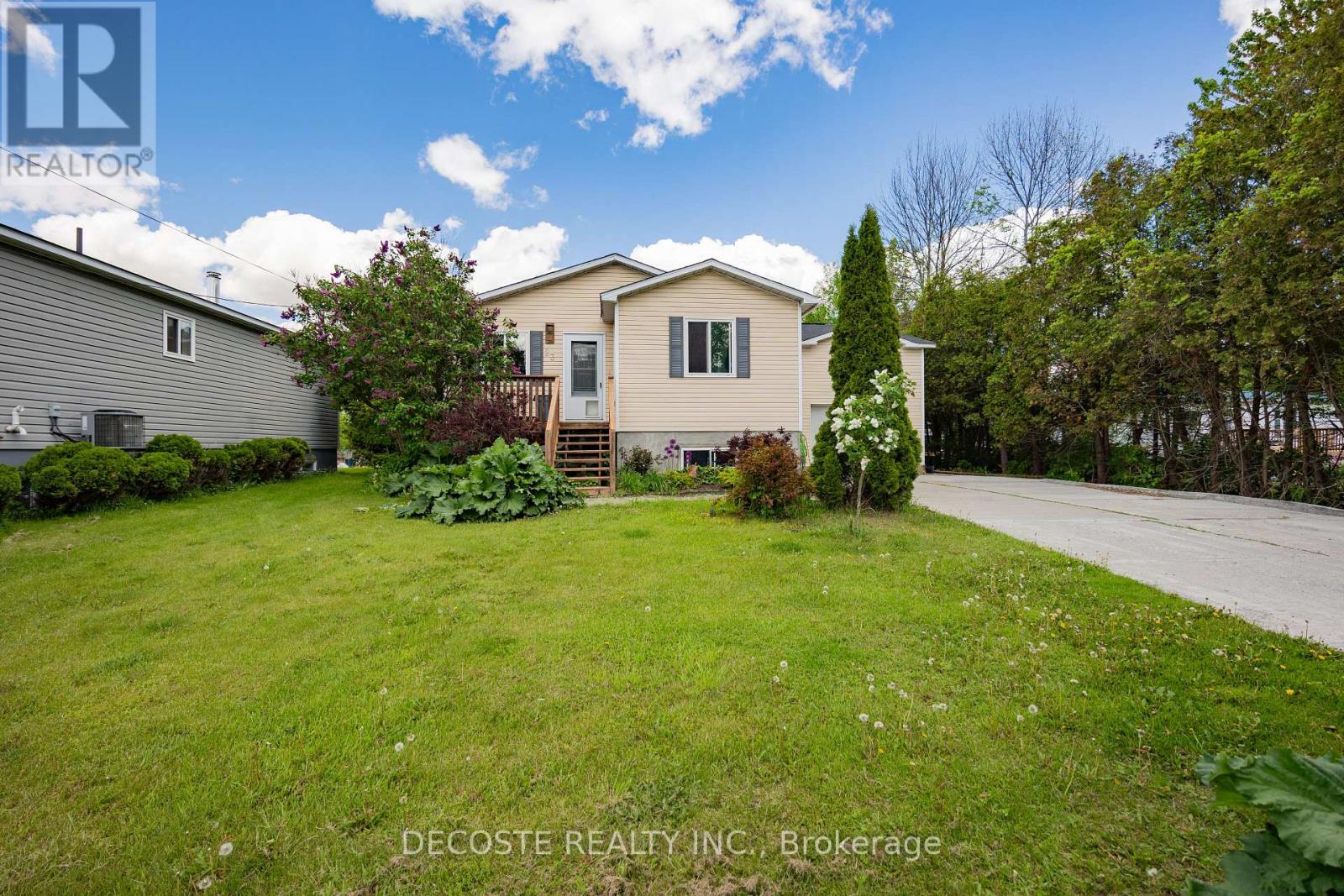 23 WOOD STREET, South Glengarry, Ontario
