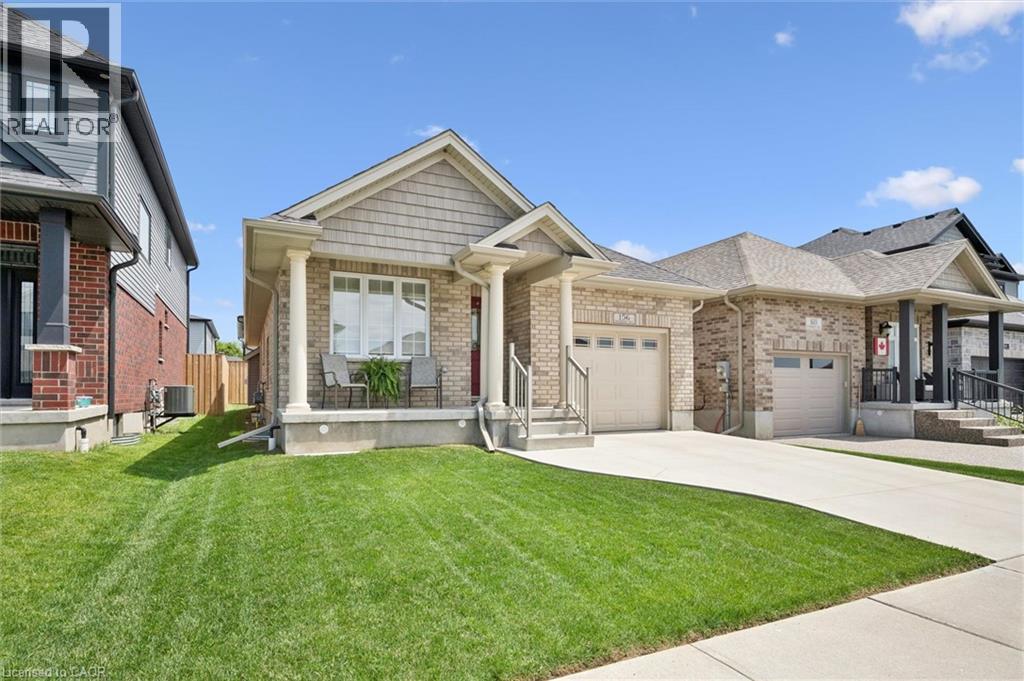 156 Woodberry Crescent, Elmira, Ontario  N3B 0E5 - Photo 3 - 40829983
