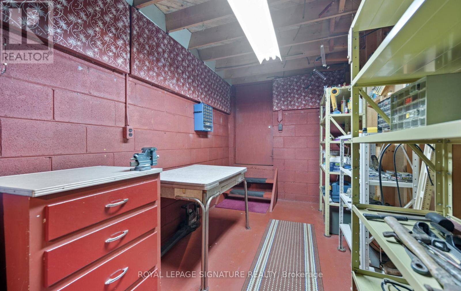 2585 Jarvis Street, Mississauga, Ontario  L5C 2P9 - Photo 28 - W13195192