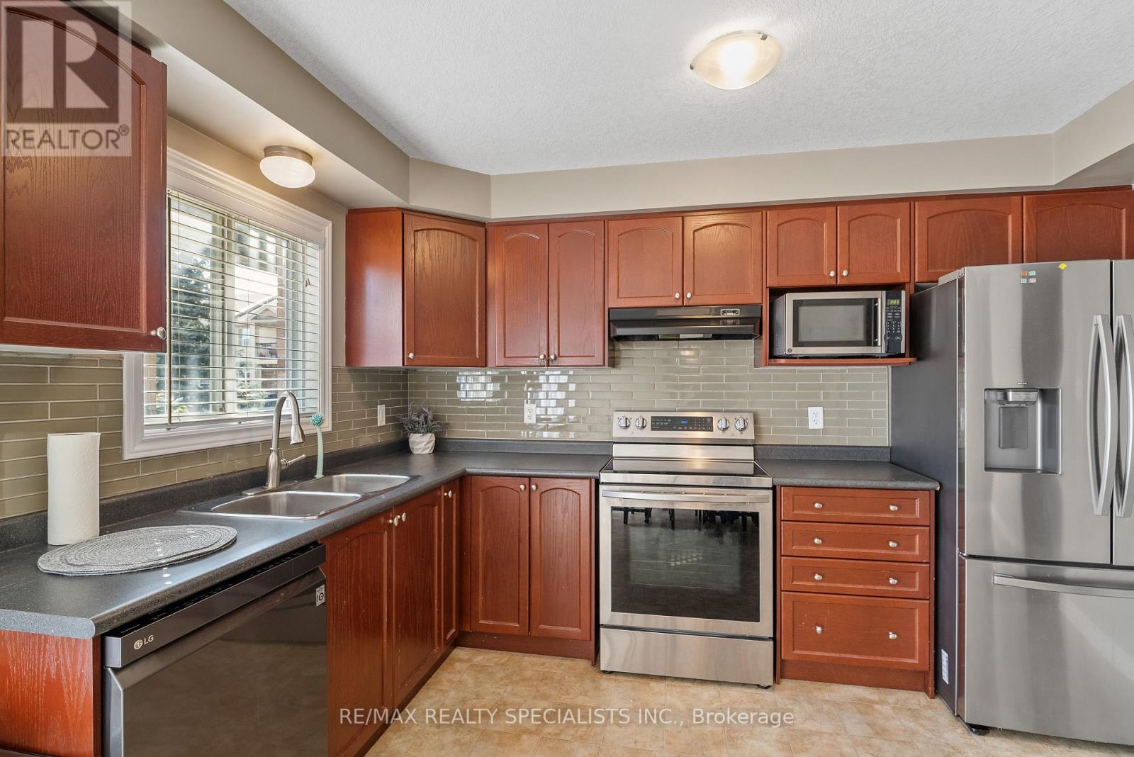 38 - 3320 Meadowgate Boulevard, London South, Ontario  N6M 0A2 - Photo 13 - X13184322
