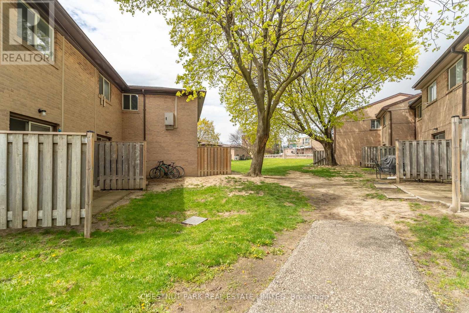 23 - 44 Romfield Drive, Toronto, Ontario  M3J 1K3 - Photo 33 - W13206592