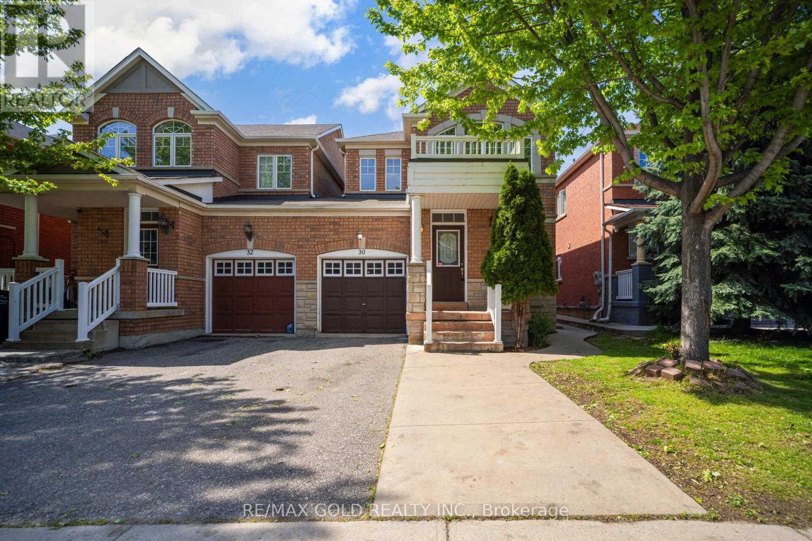 30 GROVER ROAD, Brampton, Ontario