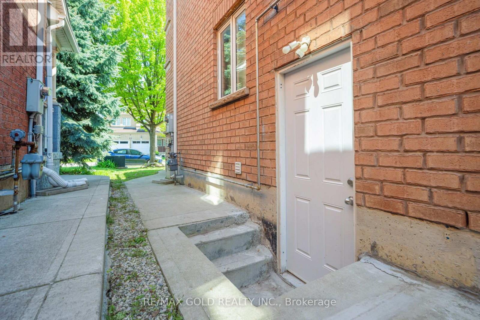 30 Grover Road, Brampton, Ontario  L6Y 5R4 - Photo 30 - W13206608