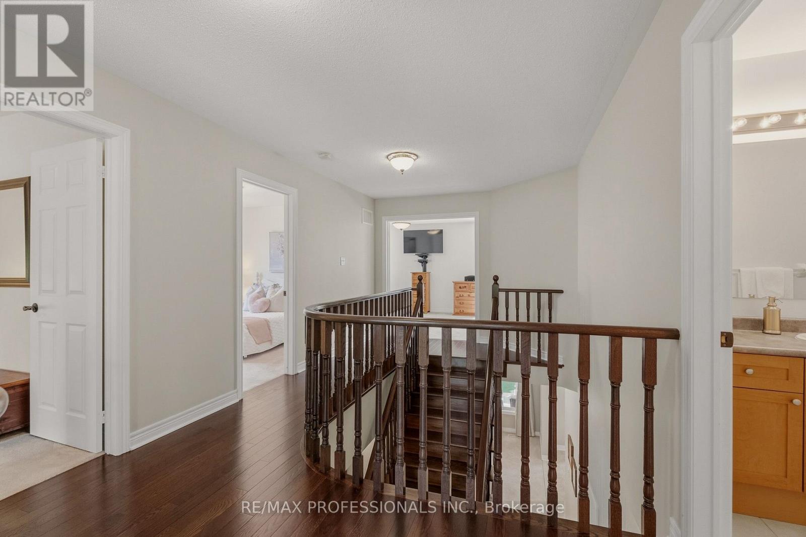 73 North Ridge Crescent, Halton Hills, Ontario  L7G 6E6 - Photo 24 - W13206622