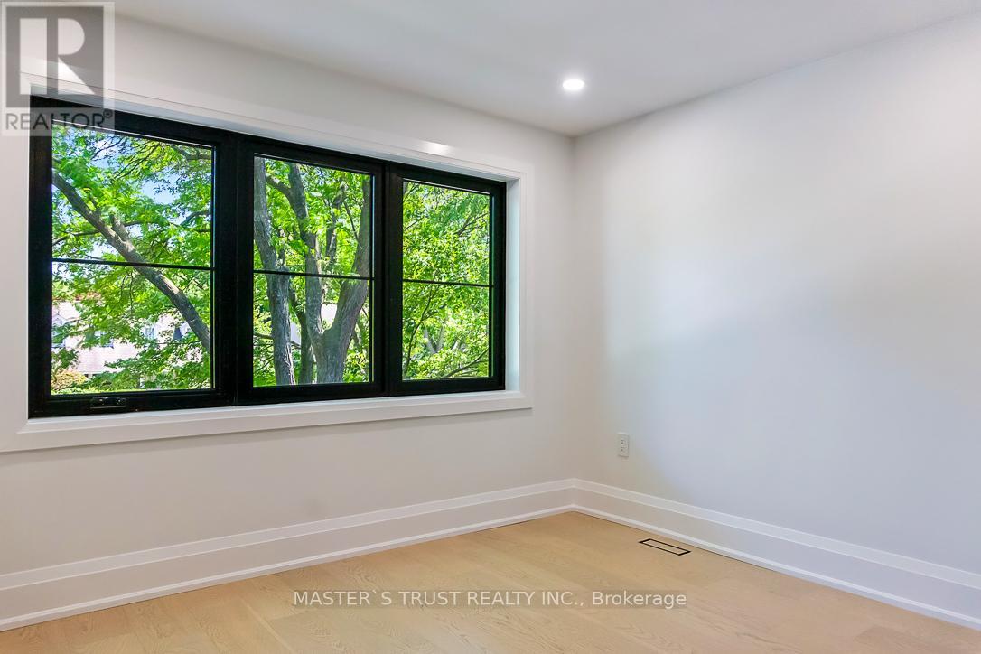 Unit 2 - 319 Beechfield Road, Oakville, Ontario  L6J 5H9 - Photo 20 - W13206624